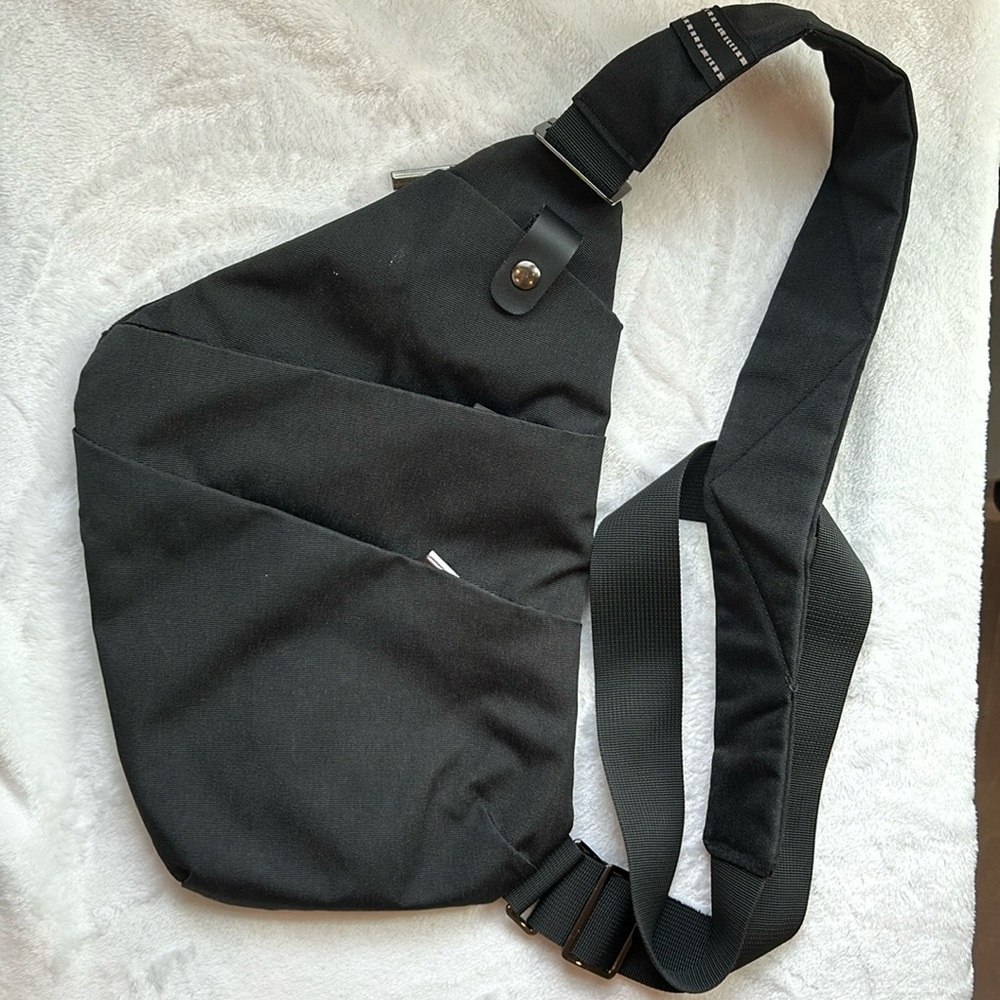 Vadoo Shoulder Sling Crossbody Bag